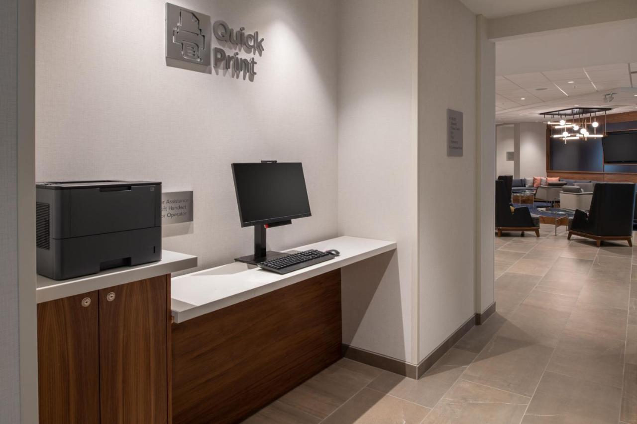 Courtyard By Marriott Olympia Otel Dış mekan fotoğraf