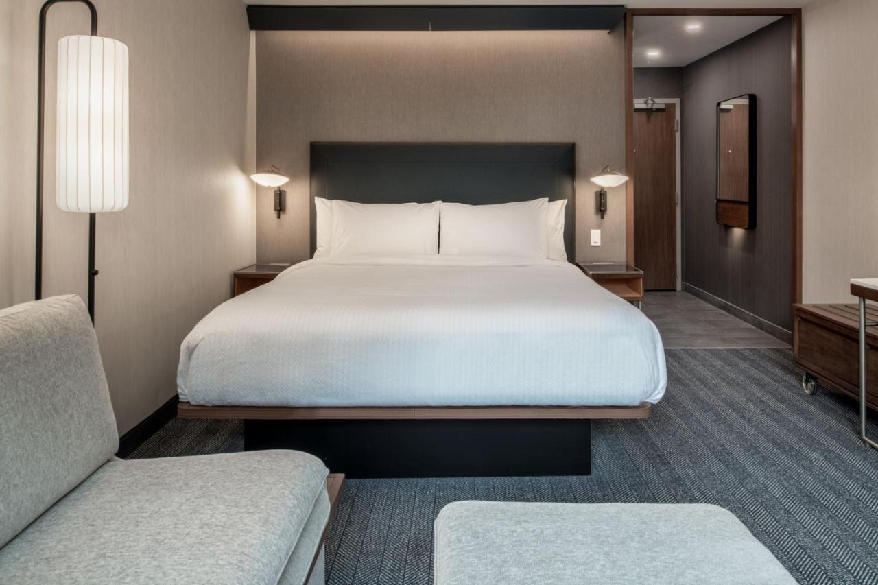 Courtyard By Marriott Olympia Otel Dış mekan fotoğraf